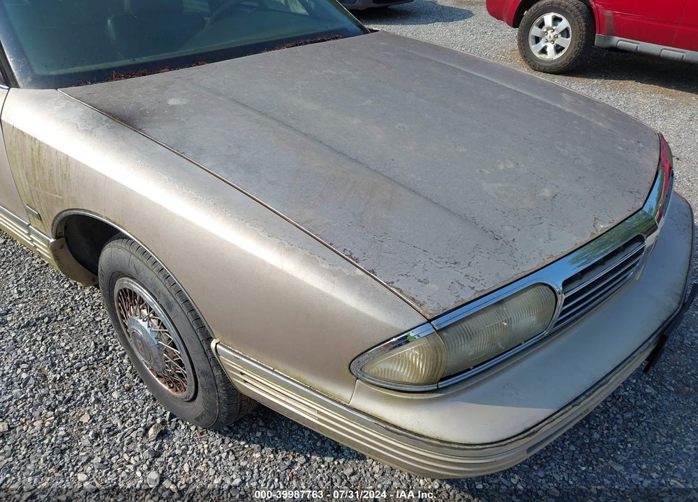 1994 OLDSMOBILE 98 REGENCY VIN: 1G3CX52L8R4315048