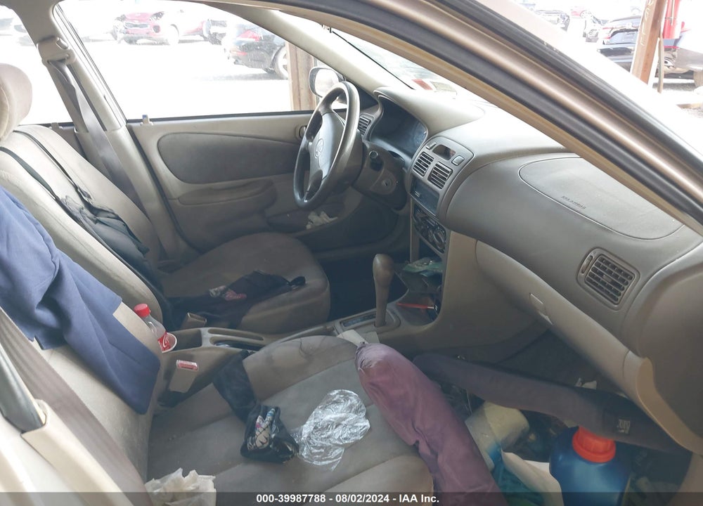 2000 TOYOTA COROLLA VE VIN: 2T1BR12E6YC310846