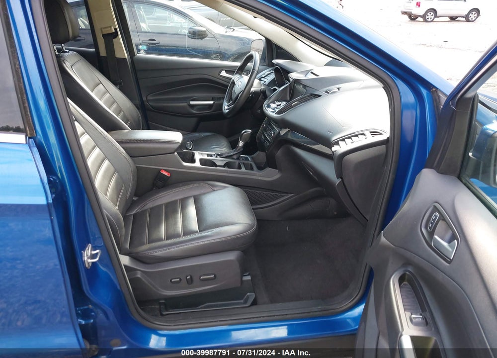 2017 FORD ESCAPE TITANIUM VIN: 1FMCU0JD5HUC60347