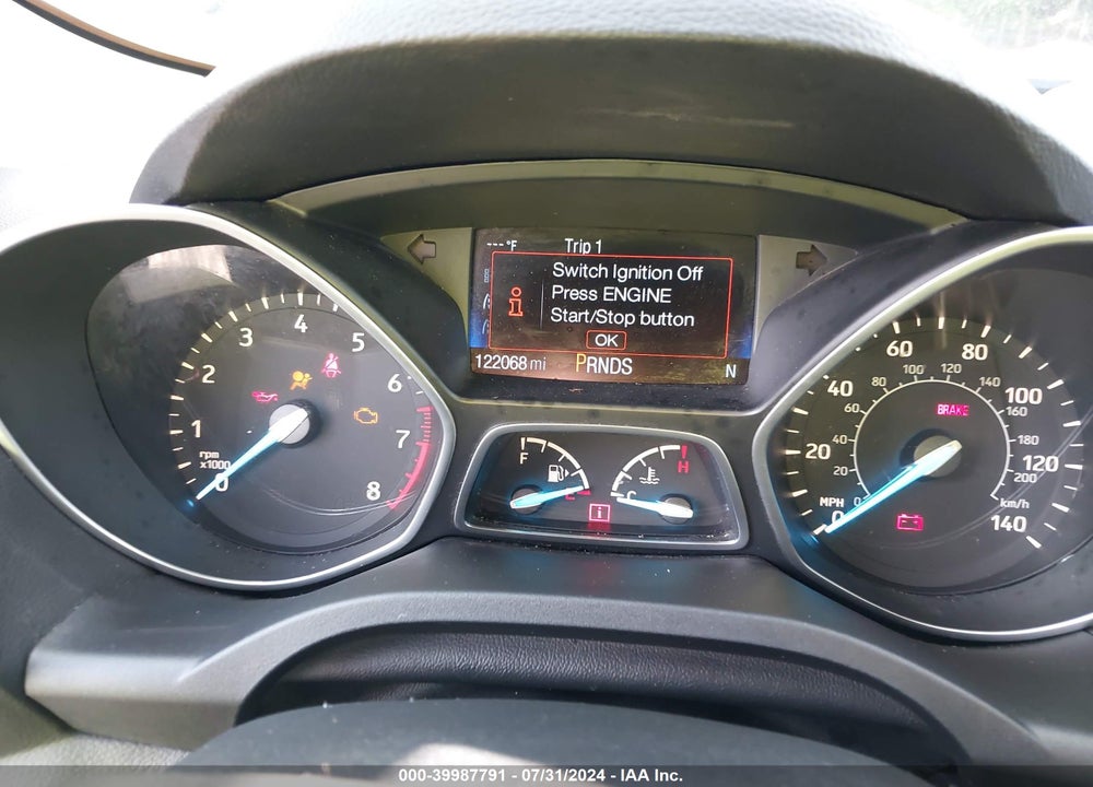 2017 FORD ESCAPE TITANIUM VIN: 1FMCU0JD5HUC60347