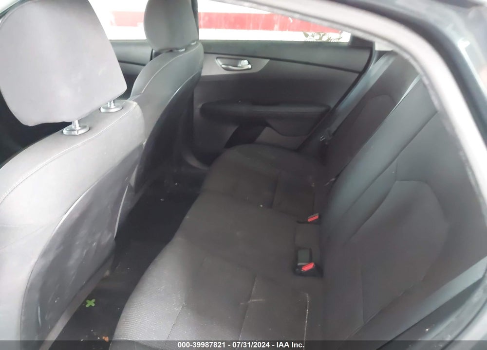 2019 KIA FORTE LXS VIN: 3KPF24AD3KE045859