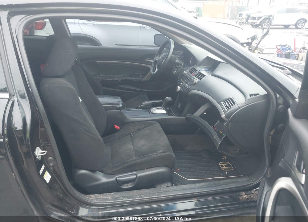 2008 HONDA ACCORD 2.4 EX VIN: 1HGCS12758A015723