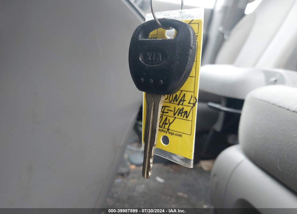 2012 KIA SEDONA LX VIN: KNDMG4C79C6461969
