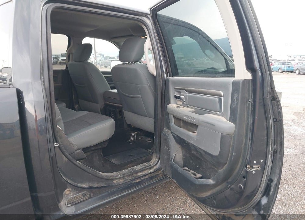 2015 RAM 1500 VIN: 1C6RR7LT0FS772935