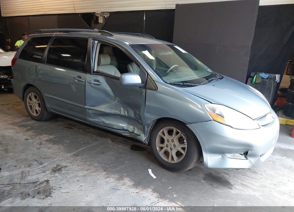 2006 TOYOTA SIENNA XLE VIN: 5TDZA22C46S574114