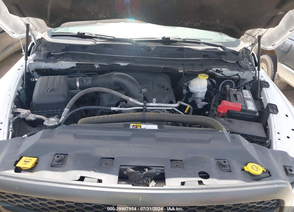 2018 RAM 1500 TRADESMAN 4X2 5'7 BOX VIN: 1C6RR6KT2JS317654