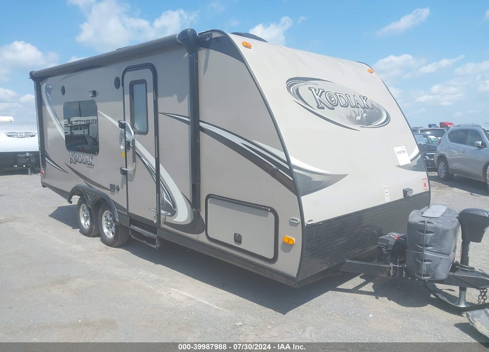 2013 KODIAK BY DUTCHMEN M-200QB VIN: 47CTS5L23DK173182