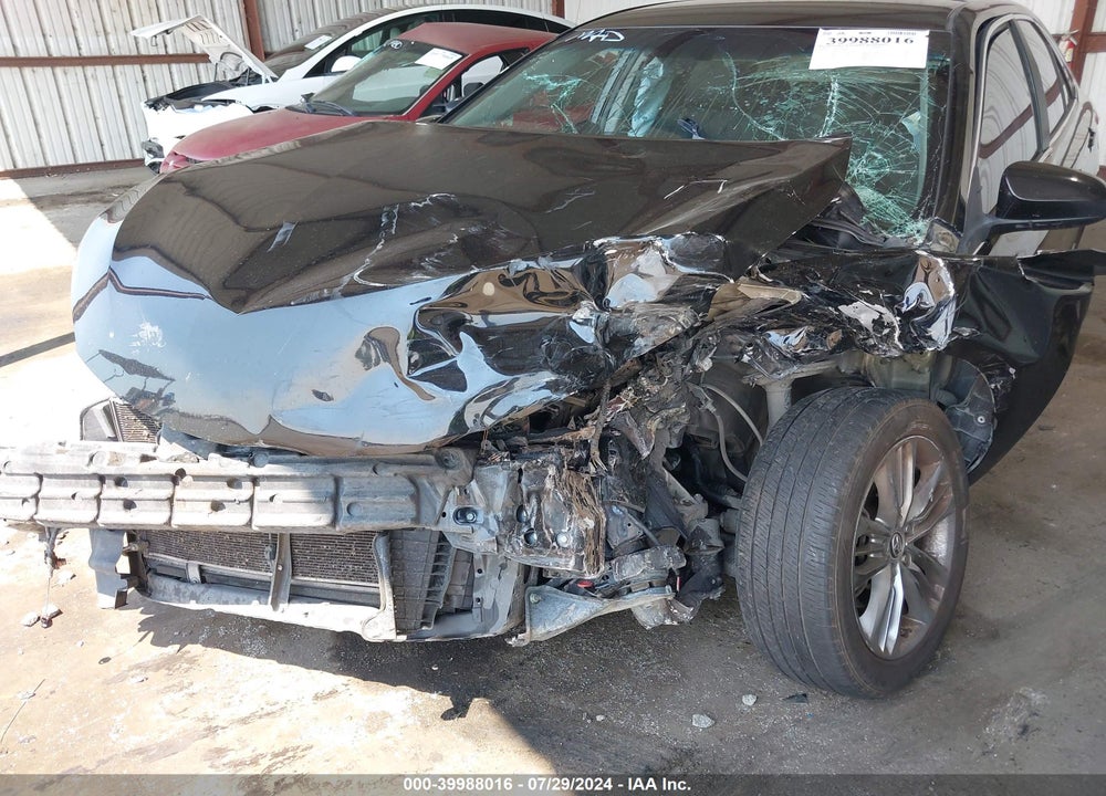 2016 TOYOTA CAMRY SE VIN: 4T1BF1FK4GU524885