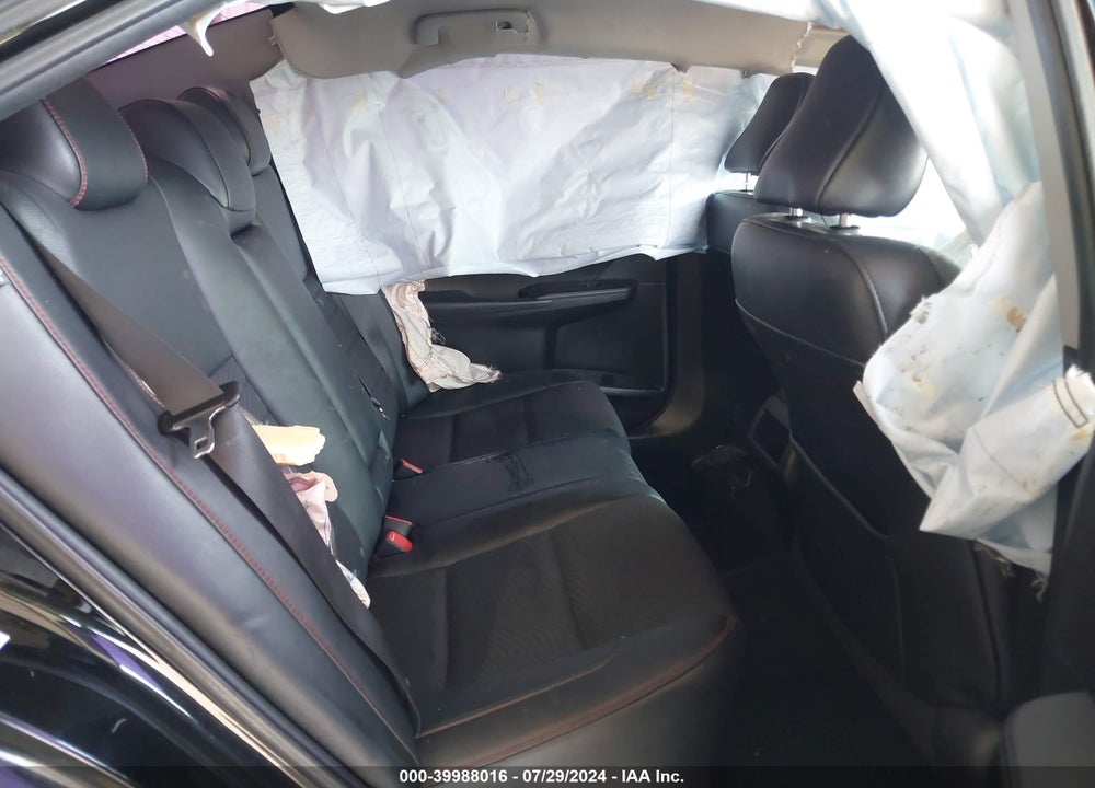 2016 TOYOTA CAMRY SE VIN: 4T1BF1FK4GU524885