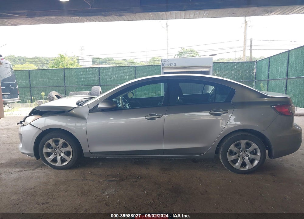 2012 MAZDA 3 I SPORT VIN: JM1BL1UG5C1518018