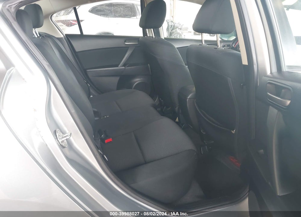 2012 MAZDA 3 I SPORT VIN: JM1BL1UG5C1518018