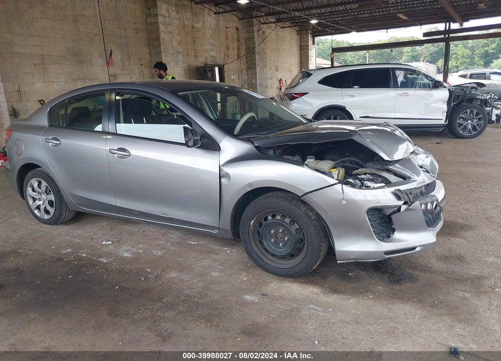 2012 MAZDA 3 I SPORT VIN: JM1BL1UG5C1518018