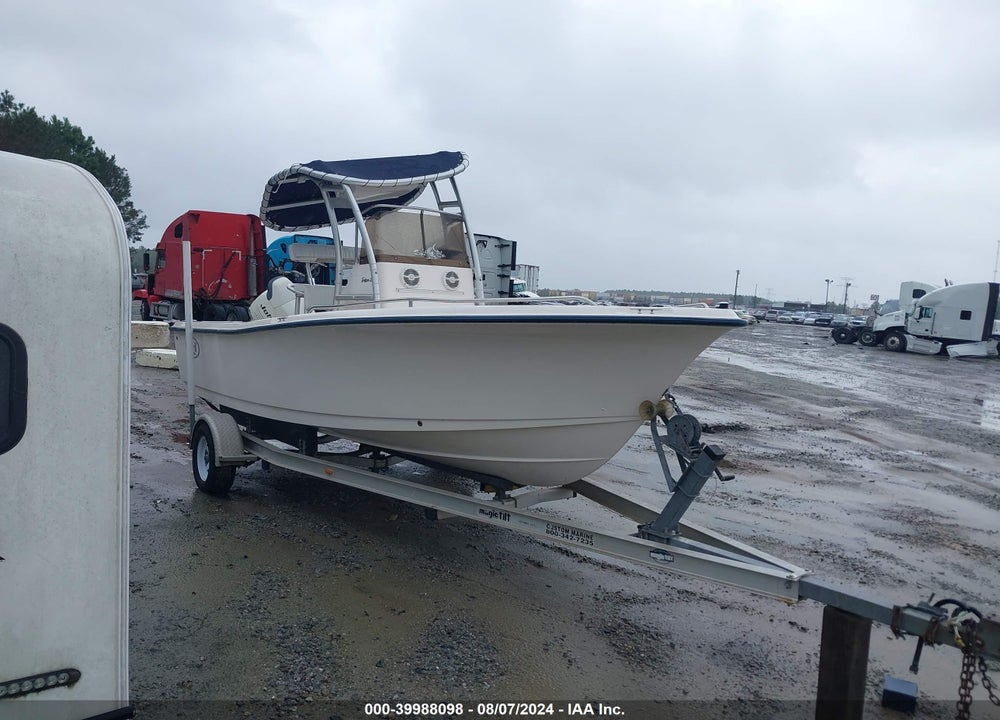 2004 SEA HUNT TRITON BOAT-140 JOHNSON-TRAILER VIN: SXSWO435H304