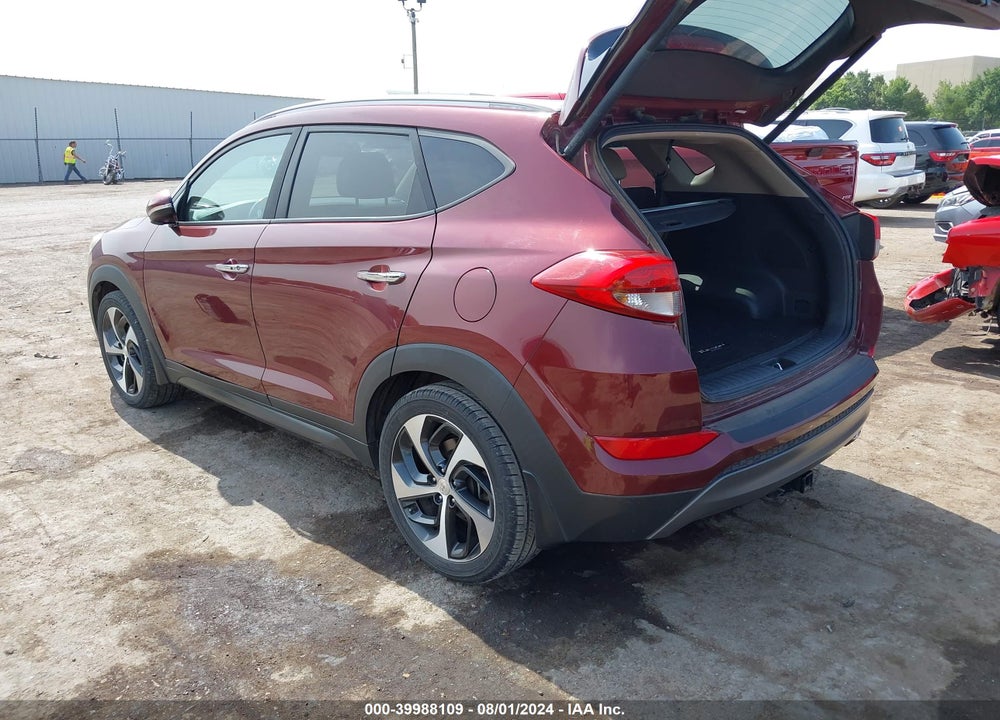 2016 HYUNDAI TUCSON LIMITED VIN: KM8J33A24GU167652