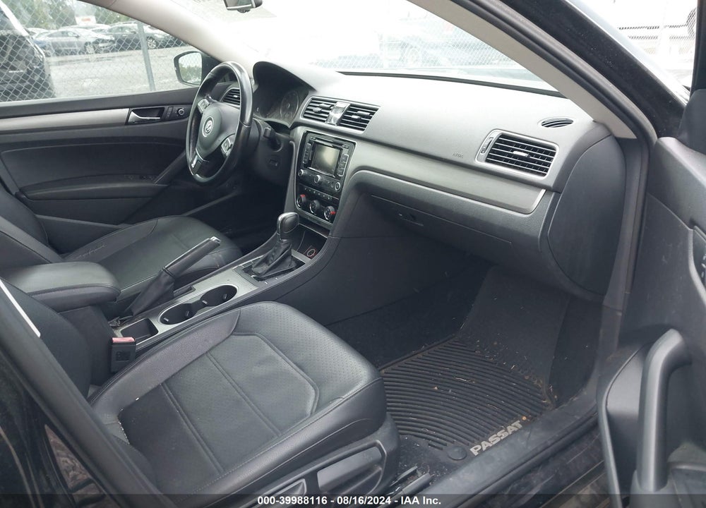 2014 VOLKSWAGEN PASSAT 1.8T SE VIN: 1VWBS7A31EC101975