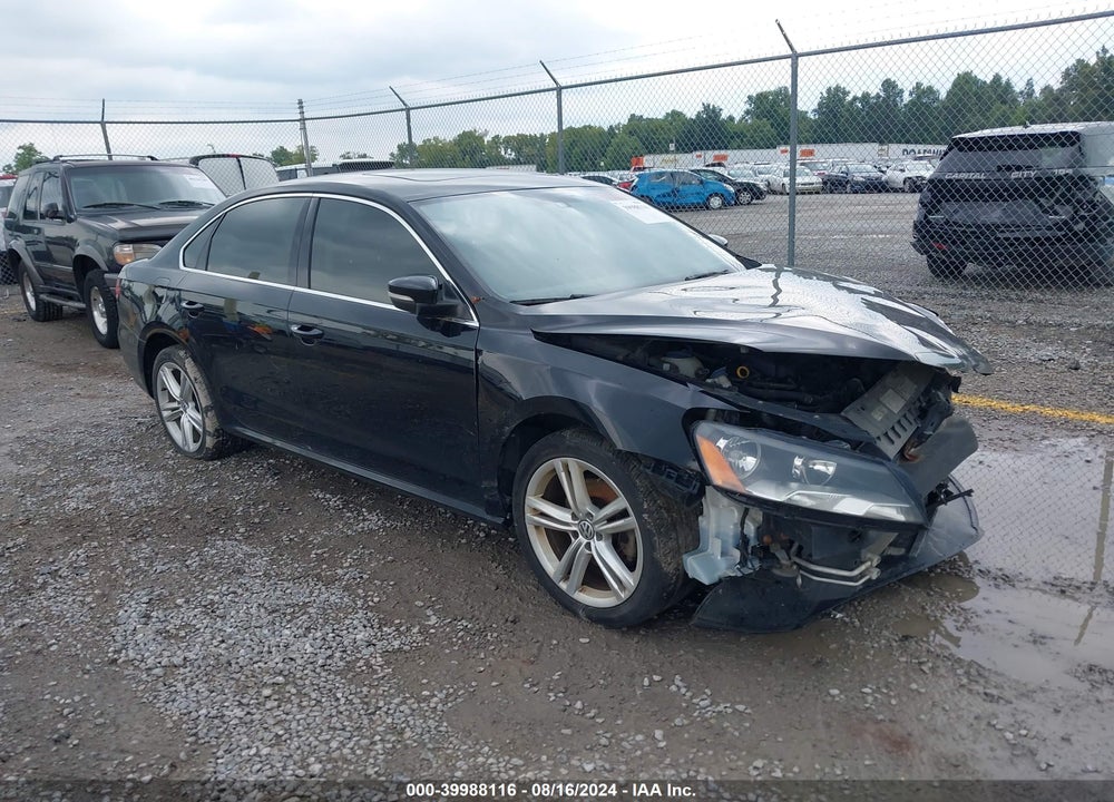 2014 VOLKSWAGEN PASSAT 1.8T SE VIN: 1VWBS7A31EC101975