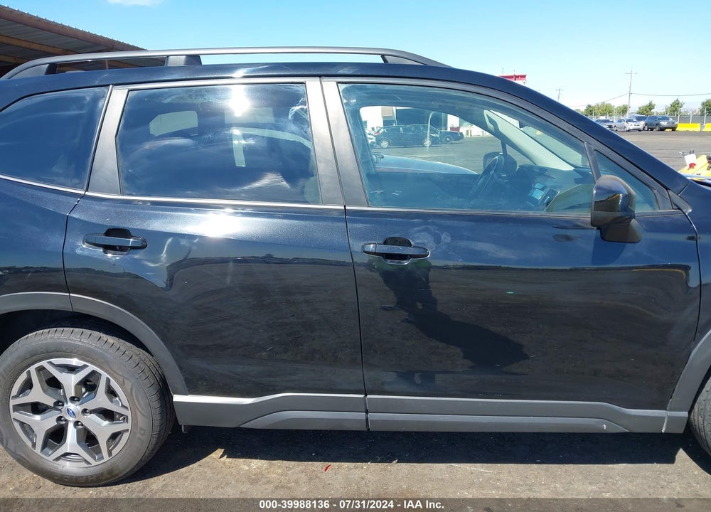 2019 SUBARU FORESTER PREMIUM VIN: JF2SKAEC6KH480160