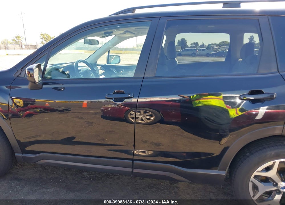 2019 SUBARU FORESTER PREMIUM VIN: JF2SKAEC6KH480160