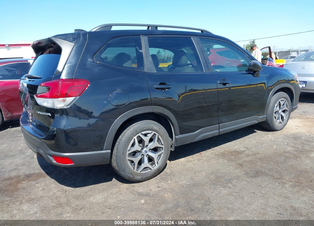 2019 SUBARU FORESTER PREMIUM VIN: JF2SKAEC6KH480160