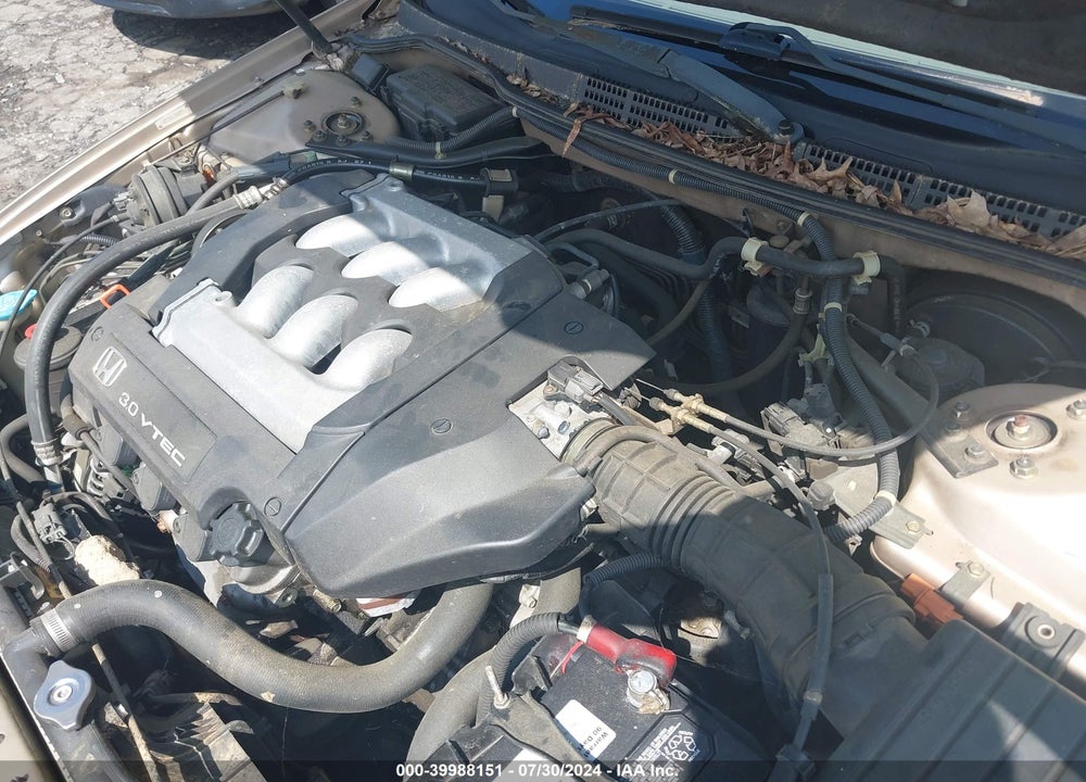 2002 HONDA ACCORD 3.0 LX VIN: 1HGCG16412A035752