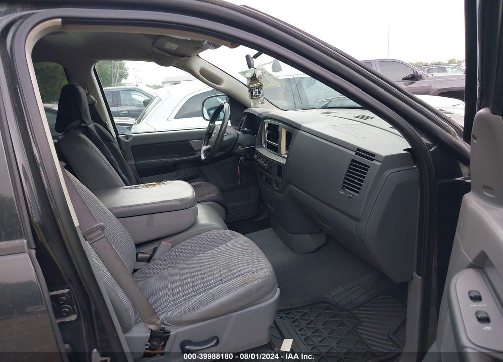 2008 DODGE RAM 1500 SLT VIN: 1D7HU18N88J130052