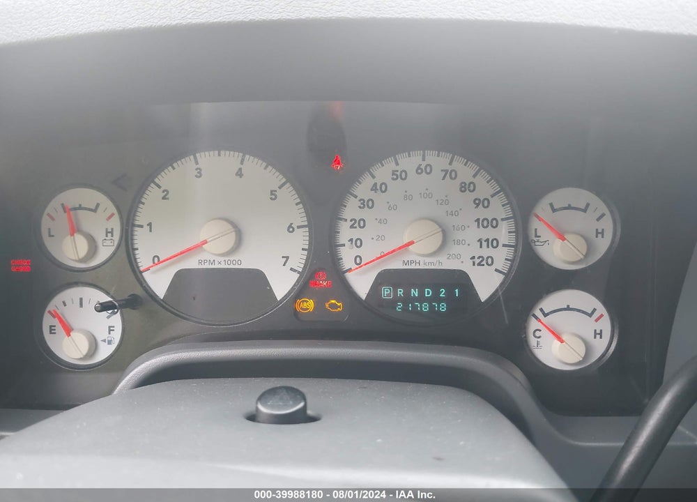 2008 DODGE RAM 1500 SLT VIN: 1D7HU18N88J130052