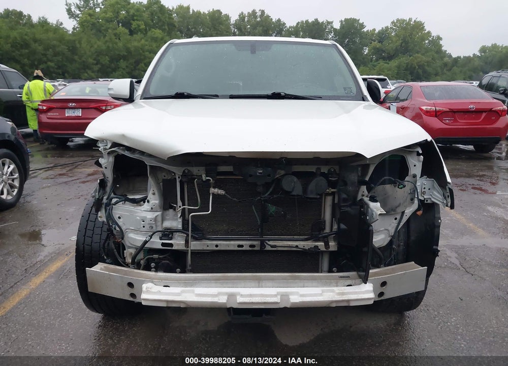 2011 TOYOTA 4RUNNER SR5 V6 VIN: JTEBU5JR0B5050101