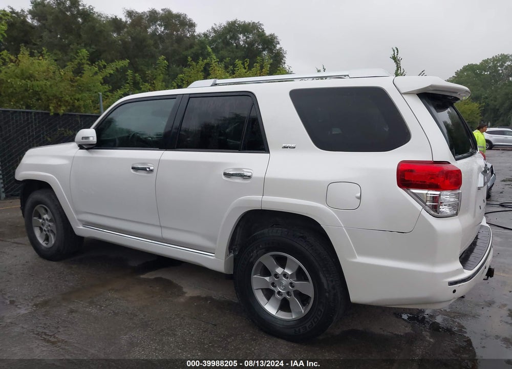 2011 TOYOTA 4RUNNER SR5 V6 VIN: JTEBU5JR0B5050101