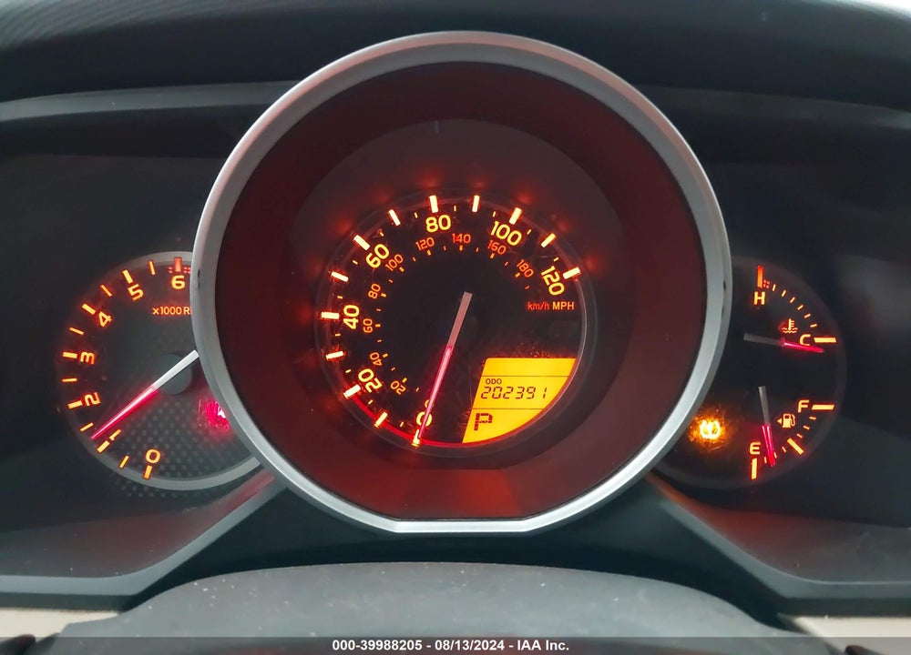 2011 TOYOTA 4RUNNER SR5 V6 VIN: JTEBU5JR0B5050101