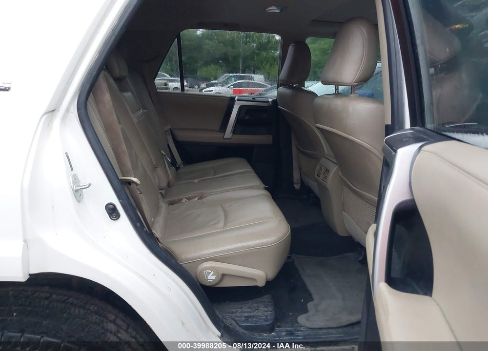 2011 TOYOTA 4RUNNER SR5 V6 VIN: JTEBU5JR0B5050101