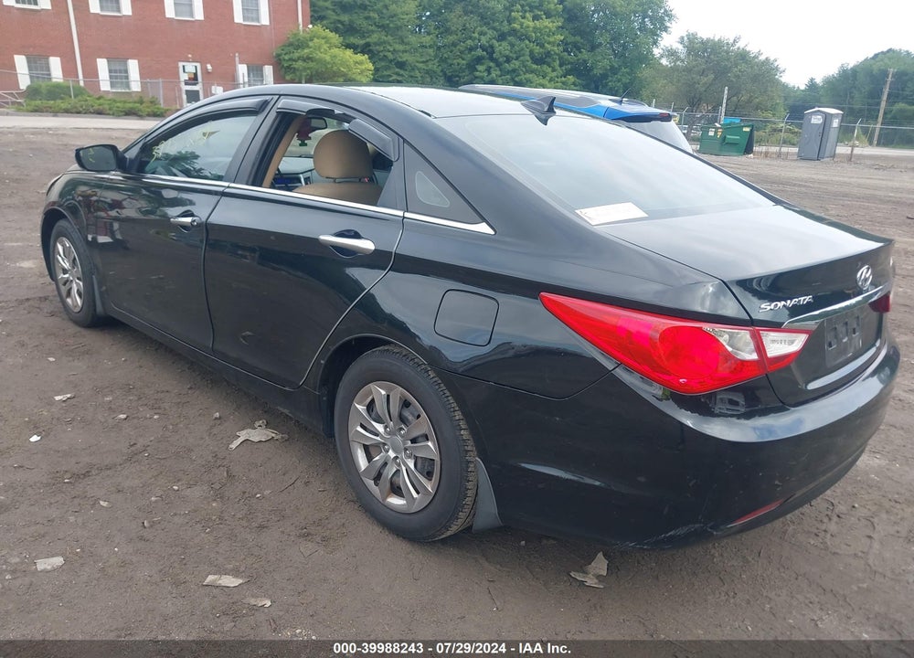 2013 HYUNDAI SONATA GLS VIN: 5NPEB4AC3DH539561
