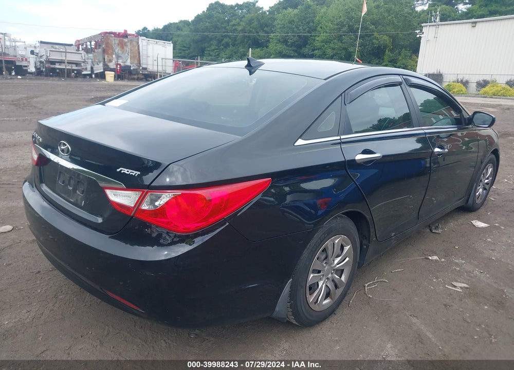 2013 HYUNDAI SONATA GLS VIN: 5NPEB4AC3DH539561