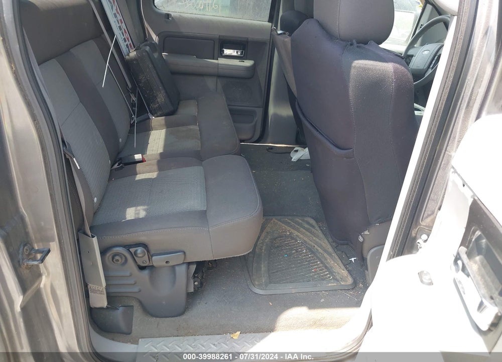 2004 FORD F-150 XLT VIN: 1FTRW14W84KC11337