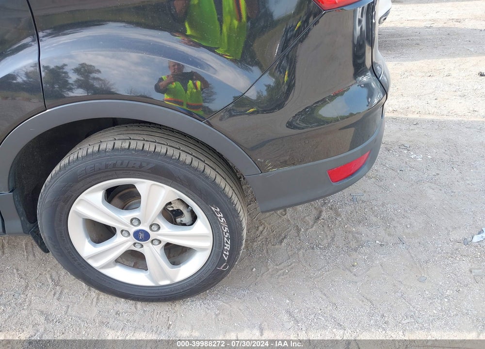 2015 FORD ESCAPE SE VIN: 1FMCU0GX7FUB97380