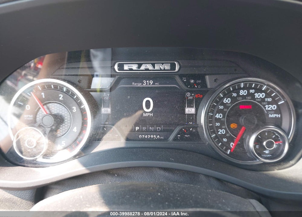 2019 RAM 3500 BIG HORN  4X4 8' BOX VIN: 3C63RRHL7KG533555