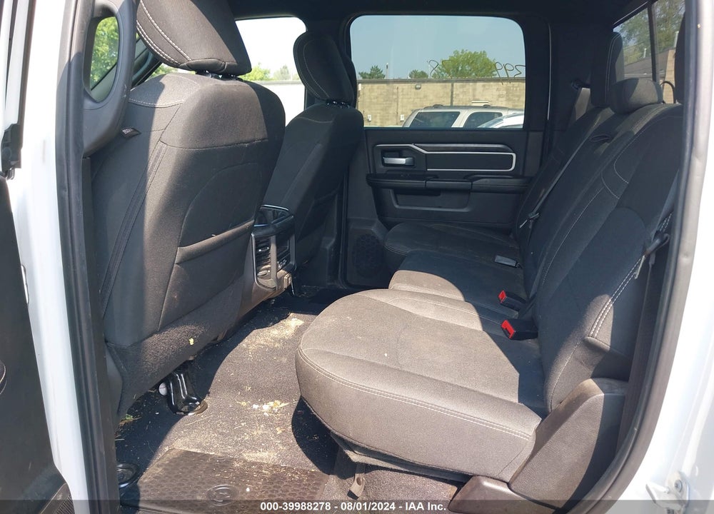 2019 RAM 3500 BIG HORN  4X4 8' BOX VIN: 3C63RRHL7KG533555