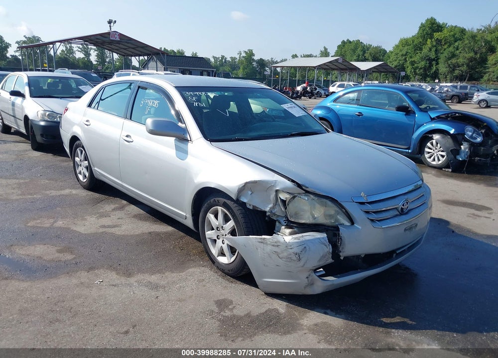 2005 TOYOTA AVALON XL VIN: 4T1BK36B55U021838