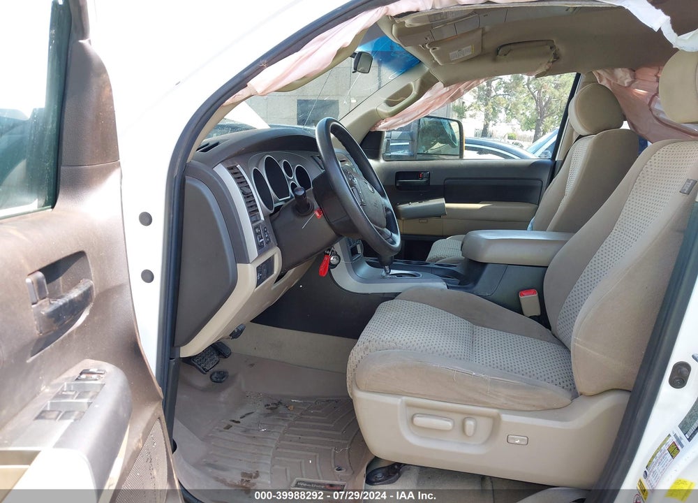 2011 TOYOTA TUNDRA GRADE 5.7L V8 VIN: 5TFRY5F18BX114173