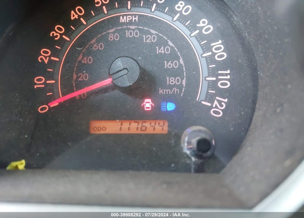 2011 TOYOTA TUNDRA GRADE 5.7L V8 VIN: 5TFRY5F18BX114173