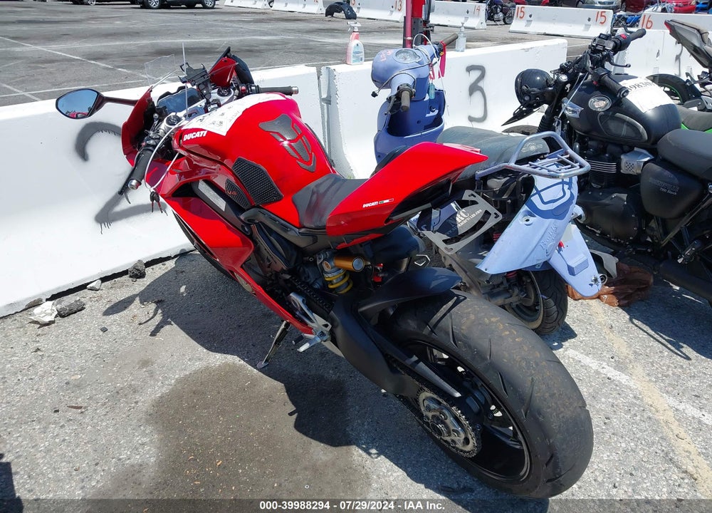 2020 DUCATI PANIGALE V4/V4S/V4S SPECIALE VIN: ZDMDAGNW0LB013283