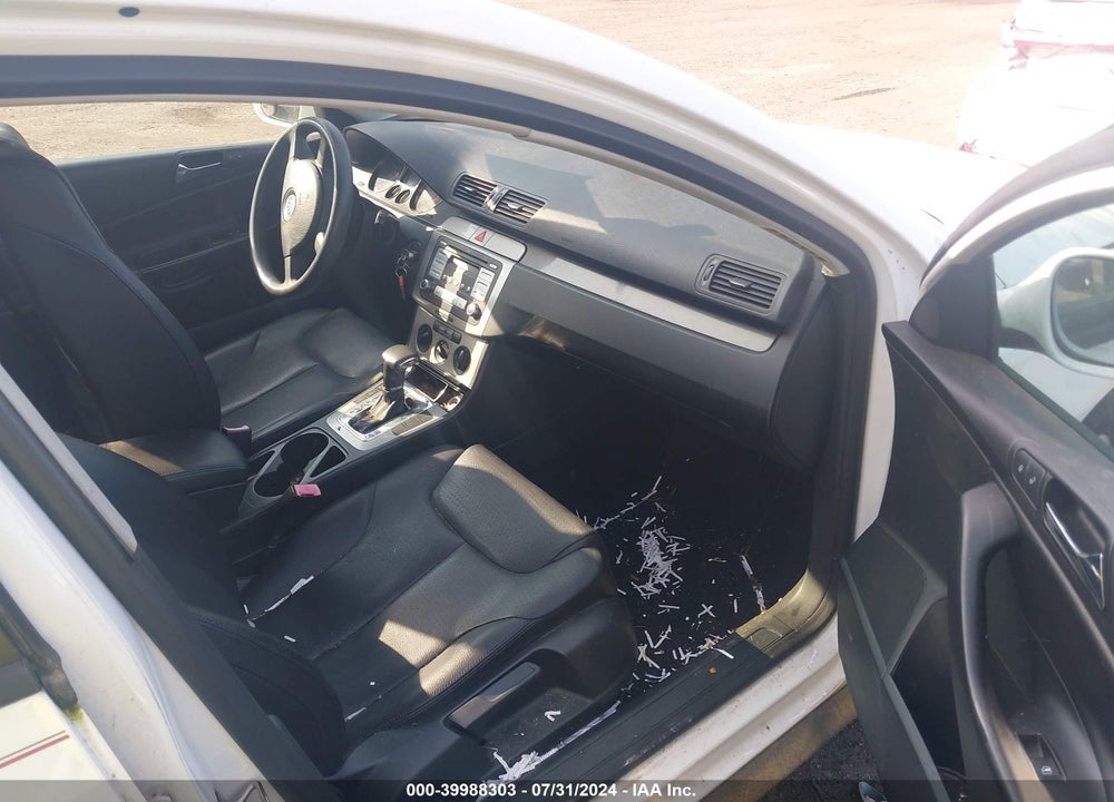 2007 VOLKSWAGEN PASSAT VIN: WVWJK73C27P095272
