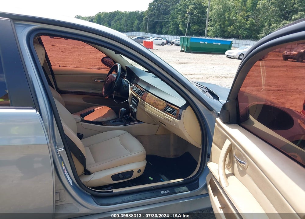 2007 BMW 328I VIN: WBAVA33547KX72363