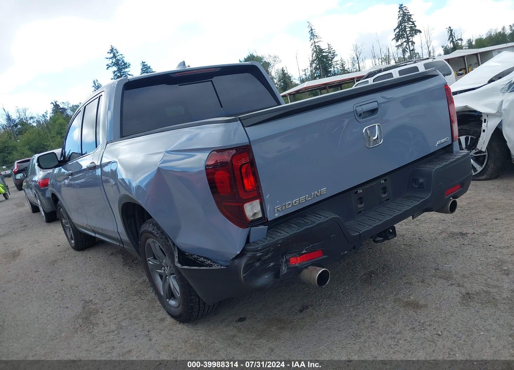 2022 HONDA RIDGELINE RTL-E VIN: 5FPYK3F79NB018872