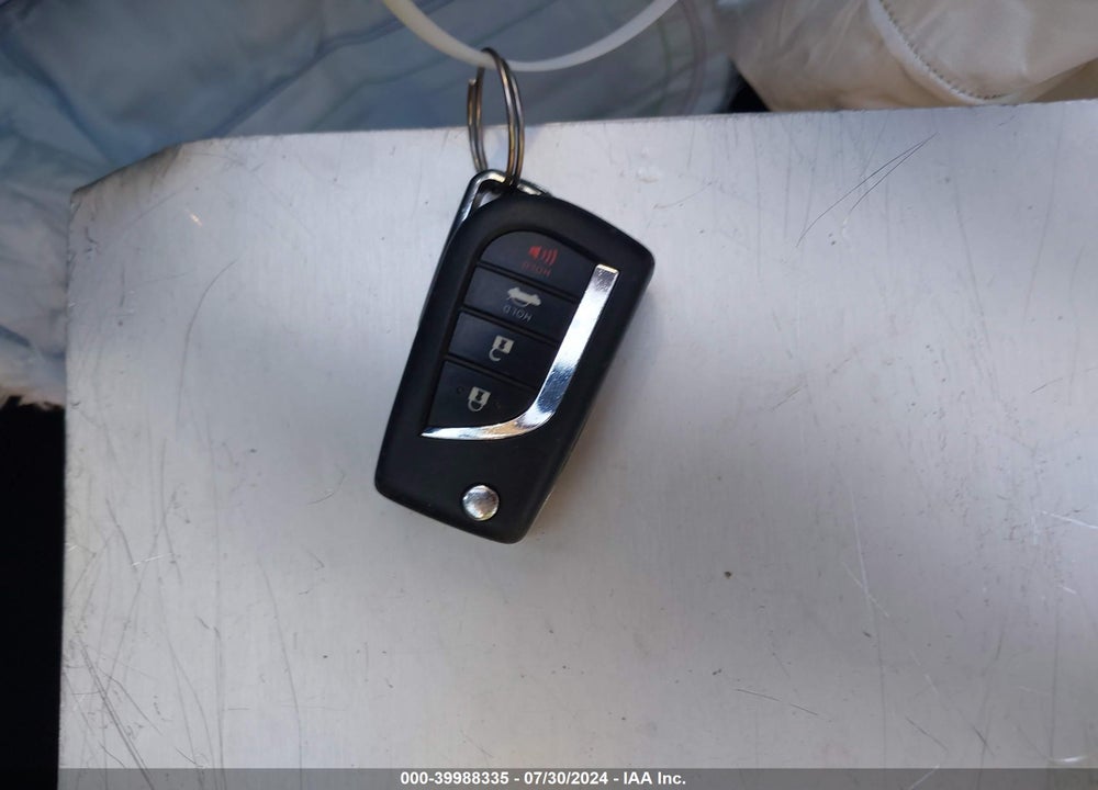 2020 TOYOTA COROLLA LE VIN: JTDEPRAE6LJ093539