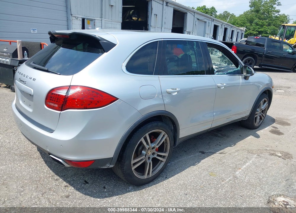 2011 PORSCHE CAYENNE S VIN: WP1AB2A22BLA51784