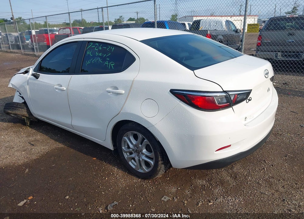 2016 SCION IA VIN: 3MYDLBZV6GY132703