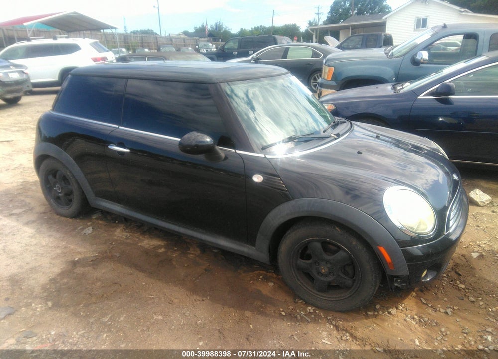 2010 MINI COOPER VIN: WMWMF3C50ATZ62319