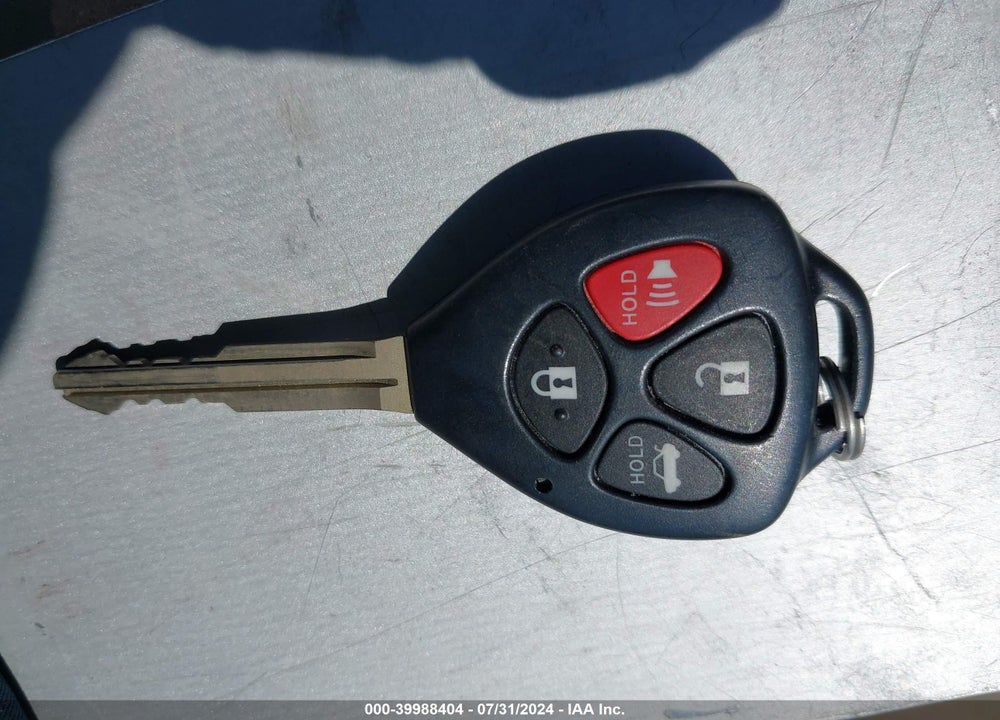 2011 TOYOTA COROLLA LE VIN: 2T1BU4EE8BC547390