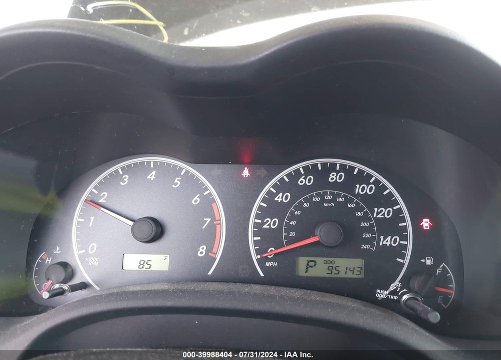 2011 TOYOTA COROLLA LE VIN: 2T1BU4EE8BC547390