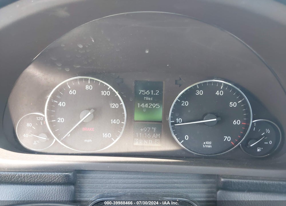 2005 MERCEDES-BENZ C 230 KOMPRESSOR SPORT VIN: WDBRN40J65A666563